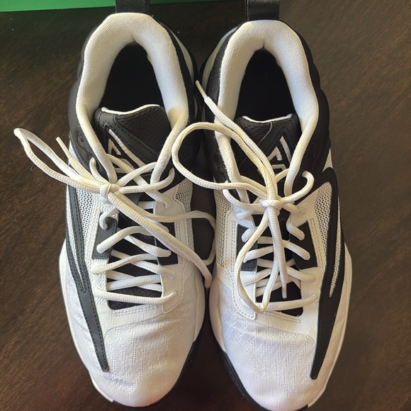 Men’s Size 10.5 Giannis Immortality 3 - Lightly and Lovingly Used main image 8